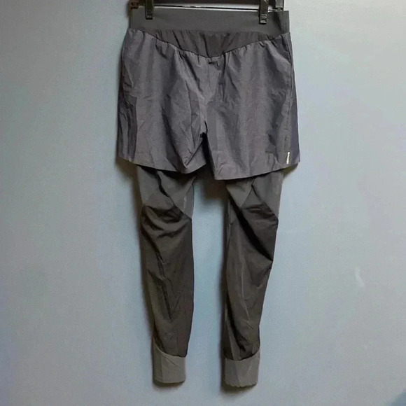 QUECHUA WO NAVY ATHLETIC LEGGINGS WITH OVER SHORTS  NYLON SPANDEX  BLEND NO TAGS - Picture 2 of 11